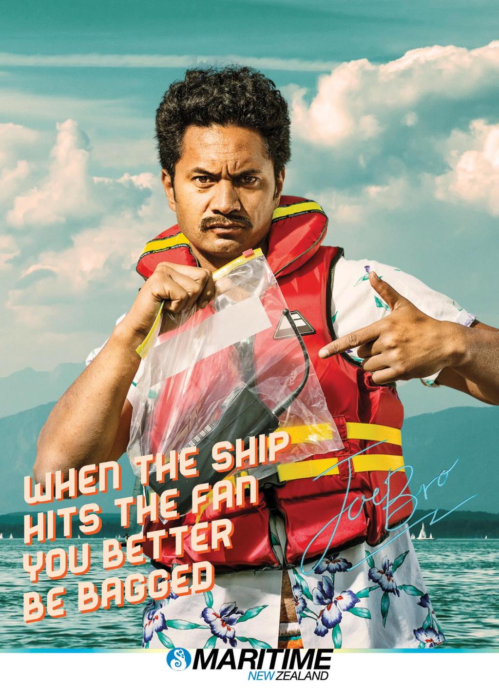 Bag your cell! © Coastguard Boating Education